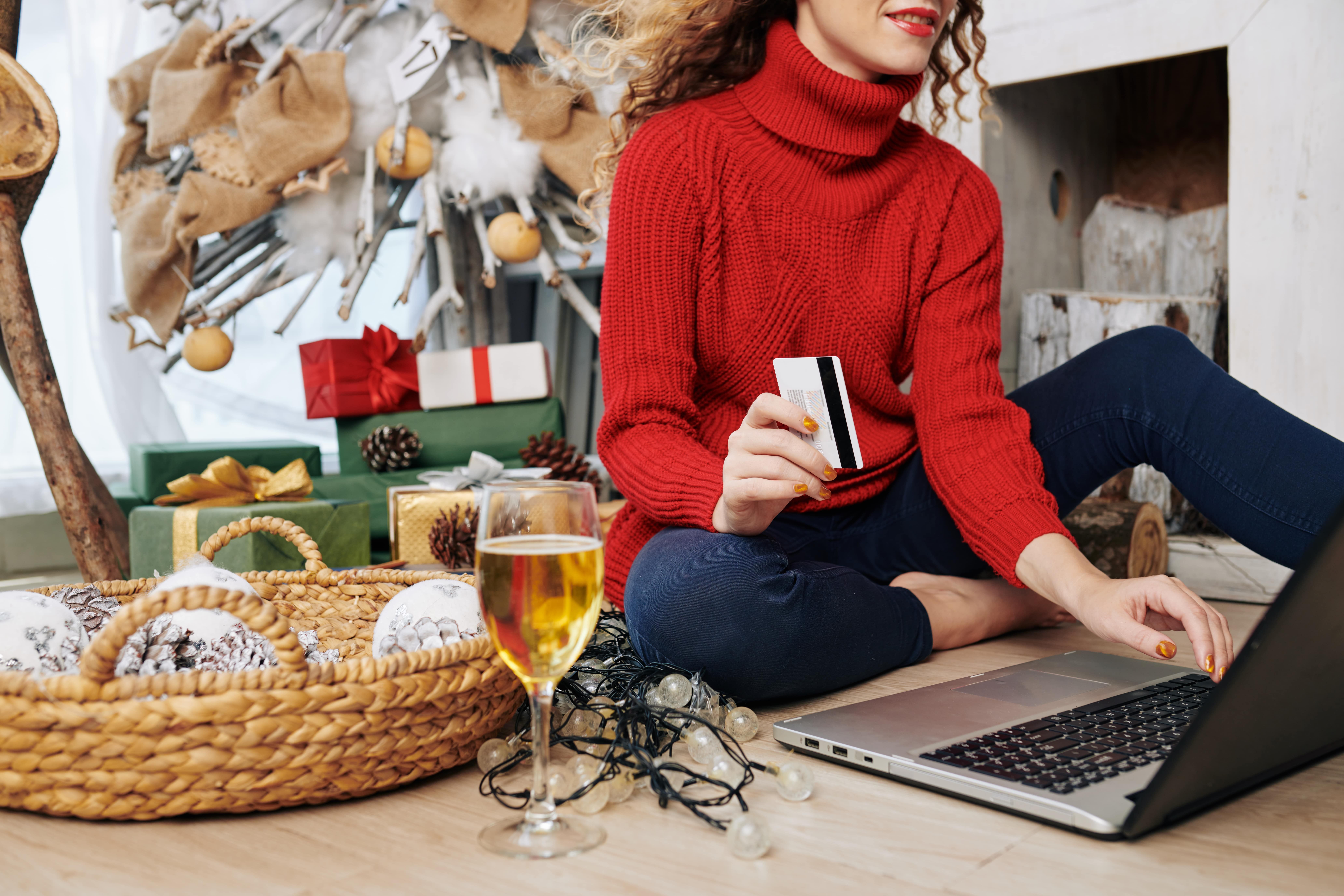 Das Weihnachtsgeschäft steht praktisch vor der Tür. Die Plattform Pinterest hat diese Woche neue Features eingeführt, von denen Unternehmen in den nächsten Wochen profitieren können. Pinterest mit neuen Updates für das Weihnachtsgeschäft